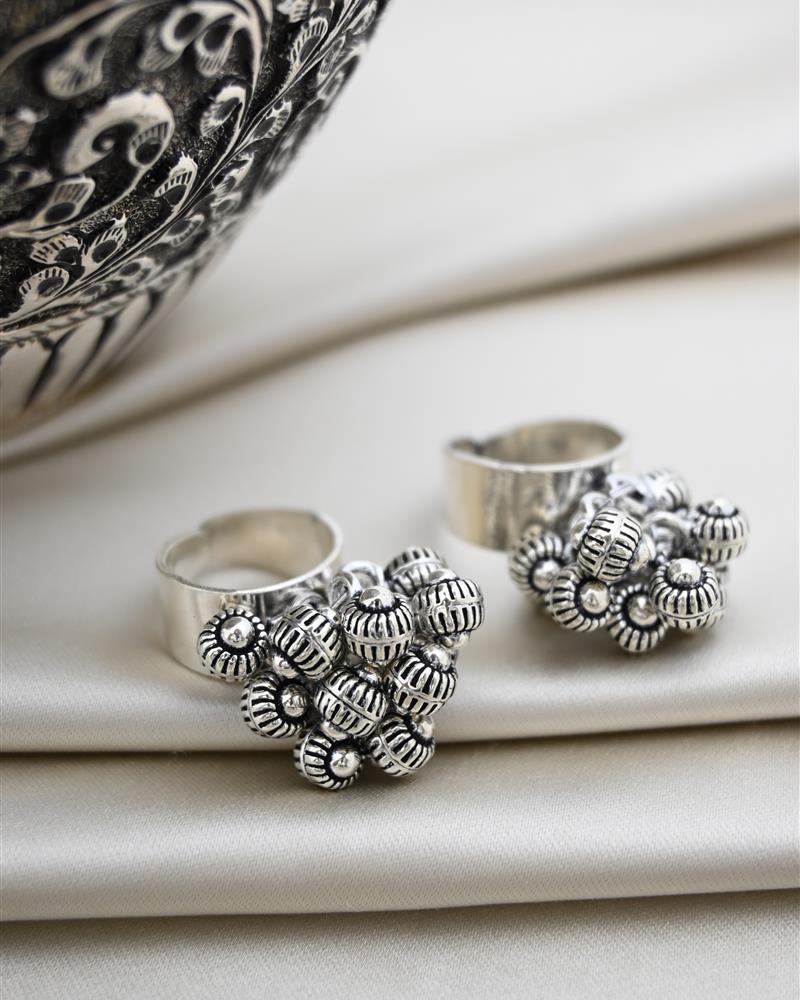 V R Jewellers